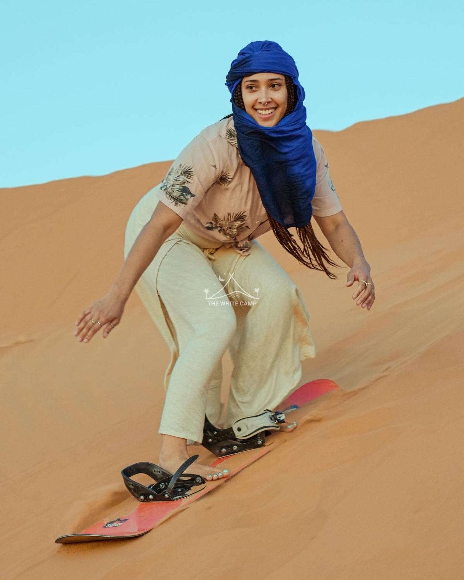 The White Camp - Your Merzouga Luxury Desert Camp & Erg Chebbi Dunes Camel Riding Exteriér fotografie