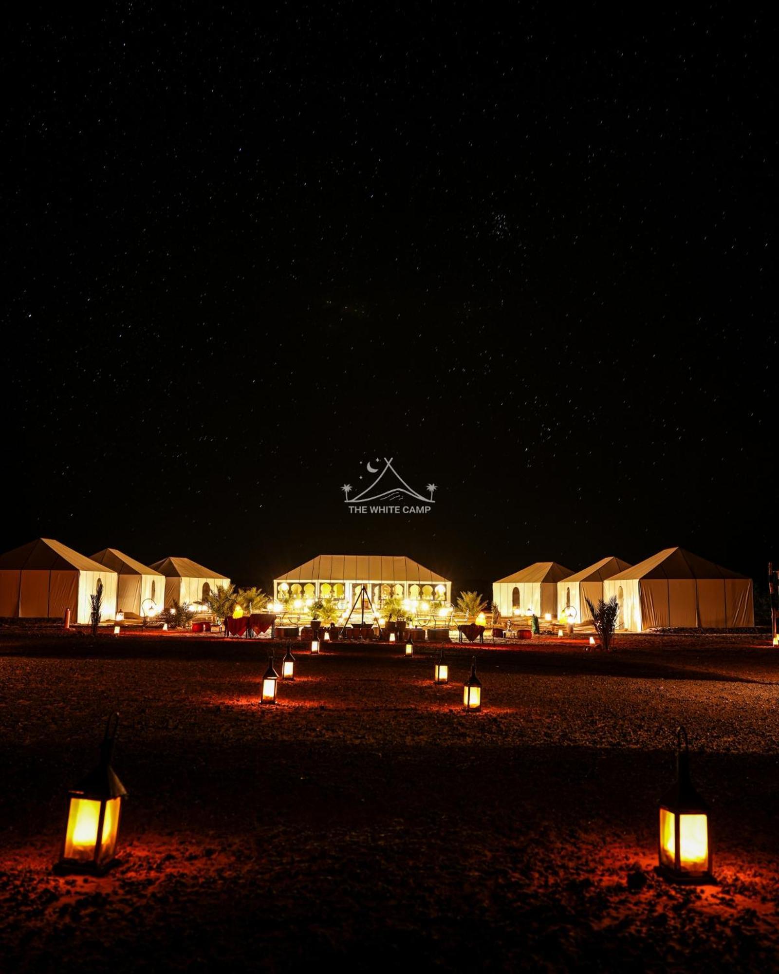 The White Camp - Your Merzouga Luxury Desert Camp & Erg Chebbi Dunes Camel Riding Exteriér fotografie